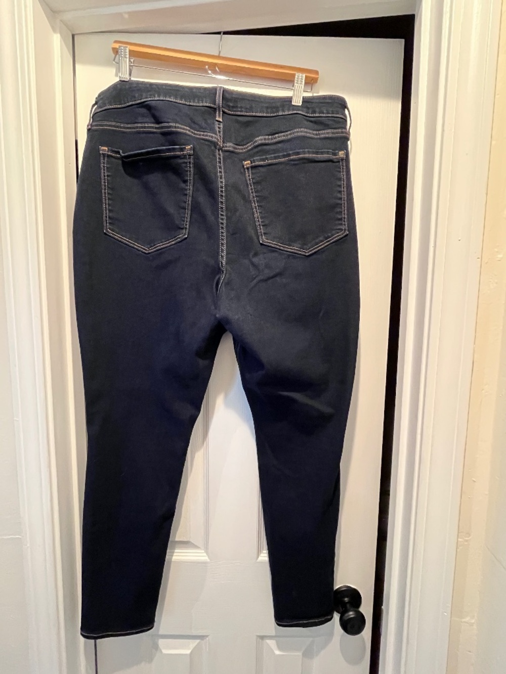 Old Navy Mid Rise Rockstar Super Skinny Jeans size 18